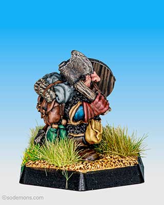 ADD31 Dwarf Fighter with Axe - Low Level