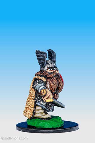 C06 Northern Dwarf with Winged Helmet