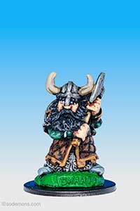 C06 Northern Dwarf with 2 Handed Axe