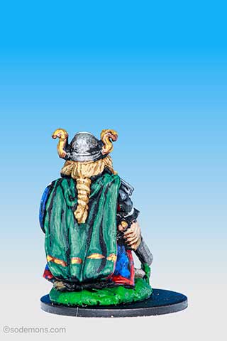 C06 Northern Dwarf Shield Maiden