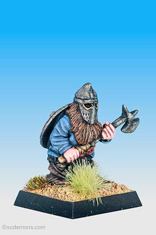 FTD3 Dwarf with Sword and Pole Arm