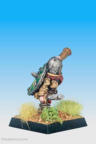 FTD10 Dwarf Trumpeter with Sword