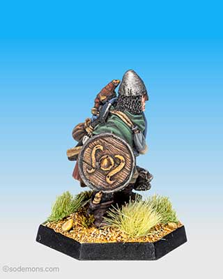 FTF49 Left Handed Adventurer with Axe And Equipment