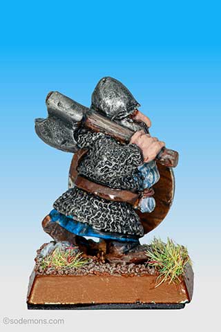 ME33v2 Dwarfs - Axe D