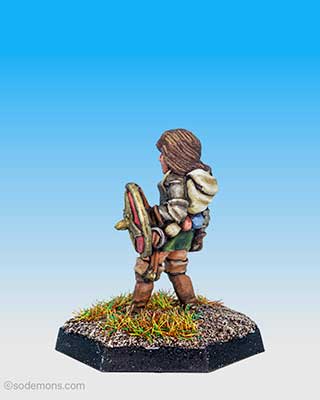 FTF47 Female Fighter with Sword