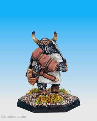 FTF56 Fat Lady Fighter with Horned Helmet