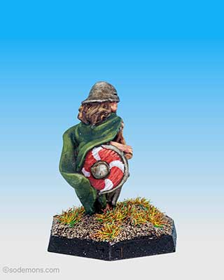 FTF69 Female Fighter with Axe