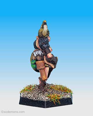 FTF96 Amazon Warrior with Horned Helmet